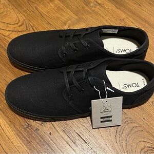 Men’s Toms all black Carlo sneakers